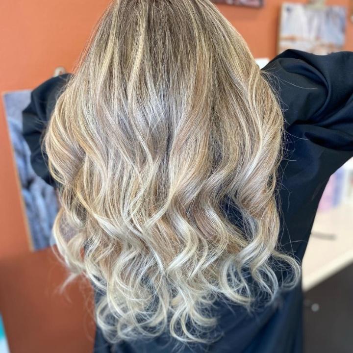 Balayage blond froid