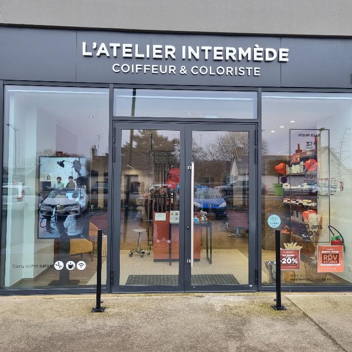 La vitrine du salon