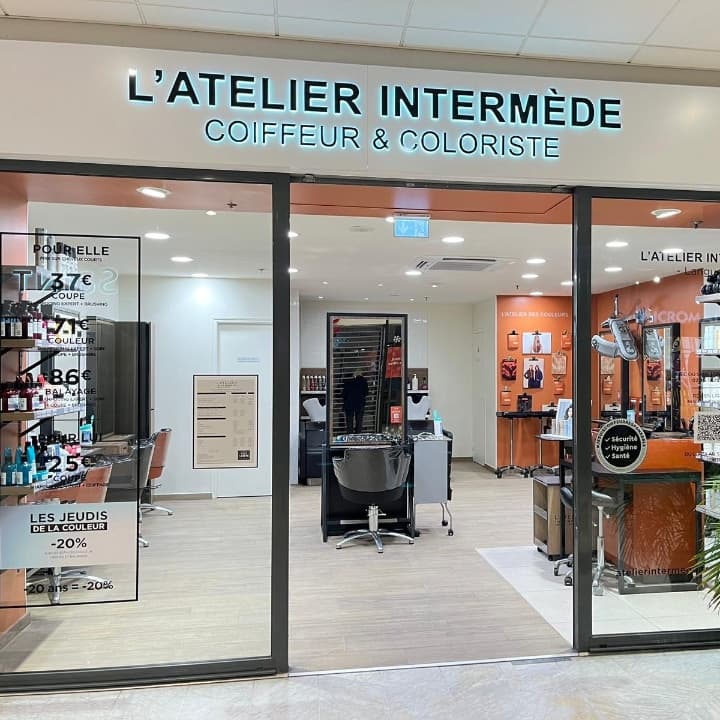 Vitrine L'Atelier Intermède Langueux